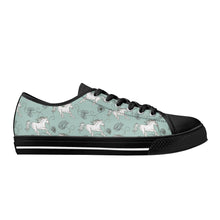 Horse Women's Low Top Canvas Shoes