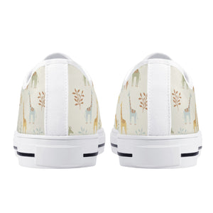 Giraffe Women's Low Top Canvas Shoes