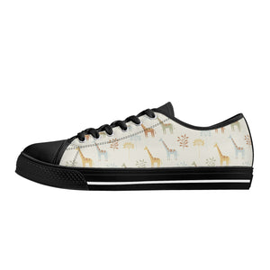 Giraffe Women's Low Top Canvas Shoes