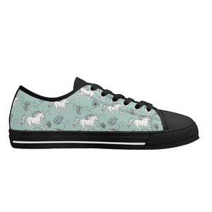 Horse Women's Low Top Canvas Shoes