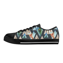 Peacock Women's Low Top Canvas Shoes