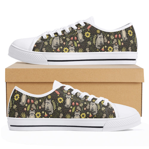 Raccoon Women's Low Top Canvas Shoes