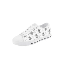 Raccoon Kid's Low Top Canvas Shoes