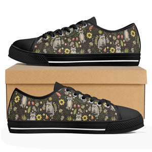 Raccoon Women's Low Top Canvas Shoes