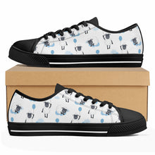 Sheep Women's Low Top Canvas Shoes