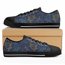 Turtle Women's Low Top Canvas Shoes